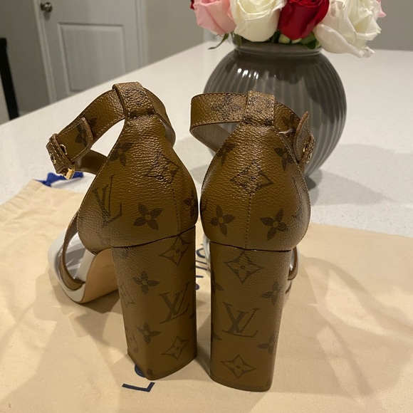 LOUIS VUITTON REVERSE MONOGRAM - Picture 2 of 7